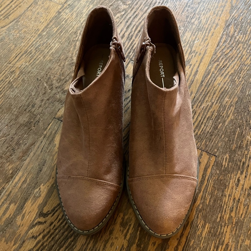 Report Tan Ankle Boots with Zipper